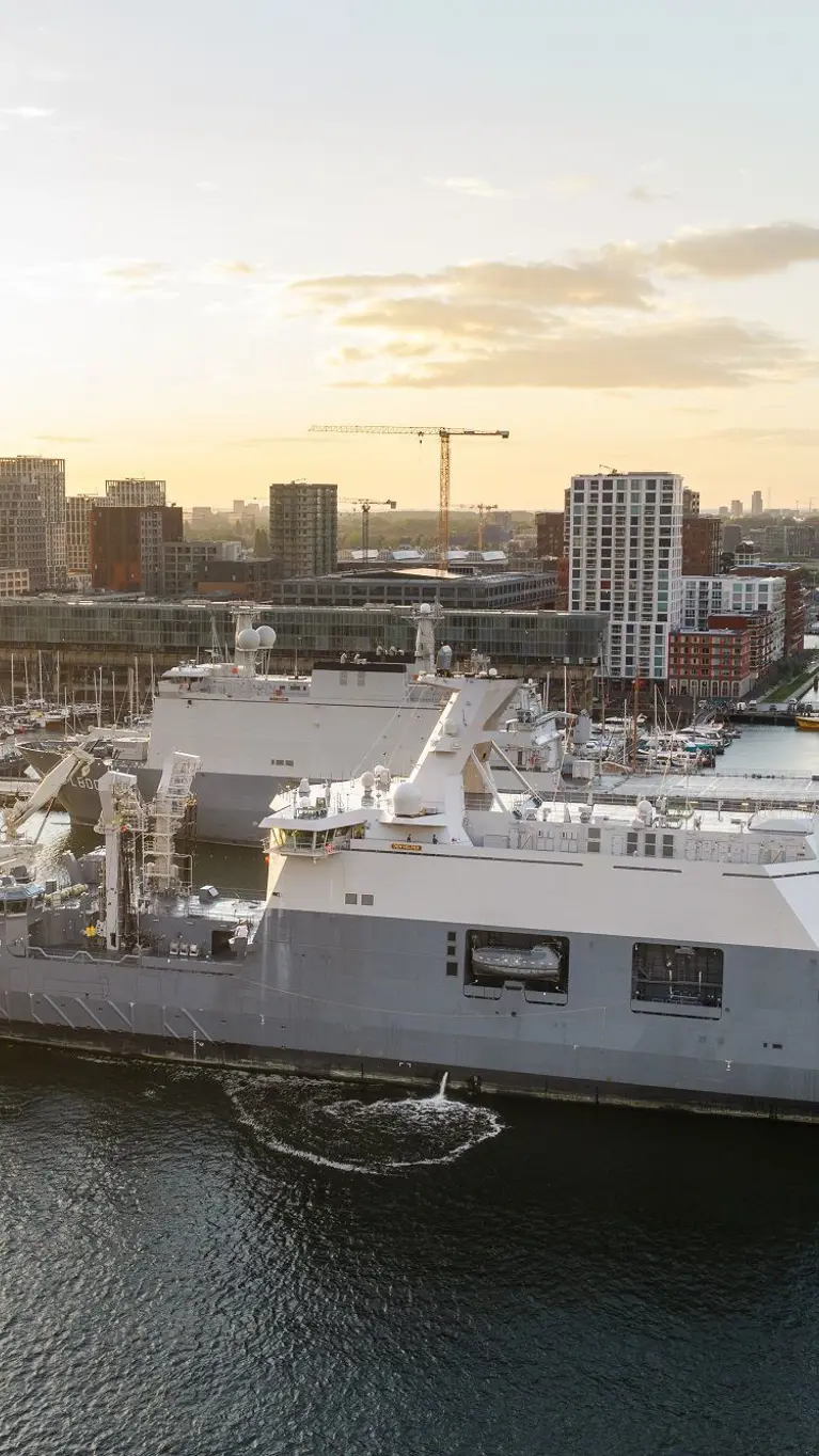 fregat Zr. Ms. Den Helder