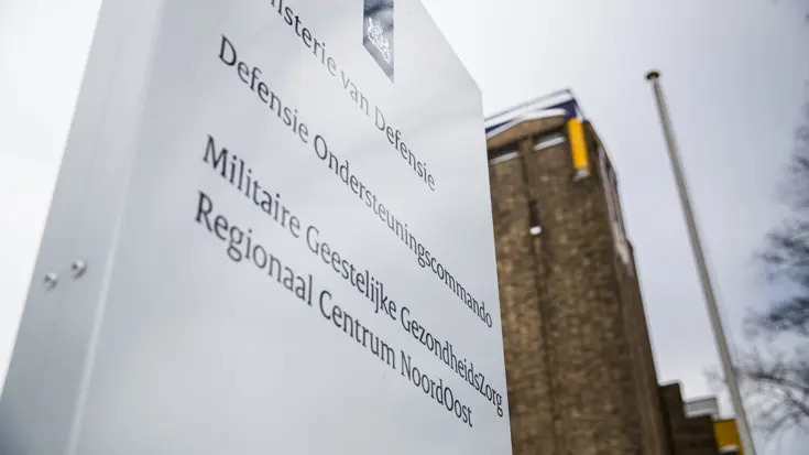 Ingangsbord van het Militaire Geestelijke Gezondheidszorg Regionaal Centrum NoordOost.