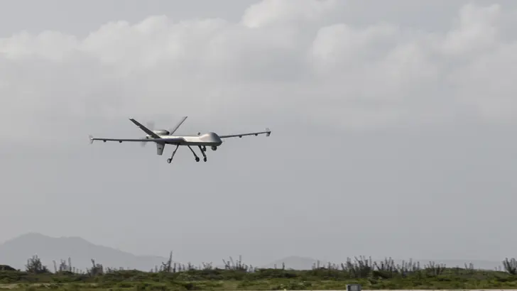 Een Reaper in de lucht.