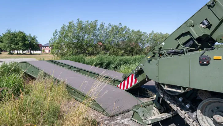 Leopard 2-brugleggende tank.