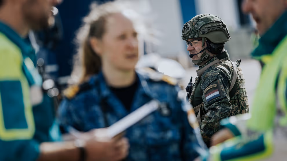 Militairen die deelnemen aan de oefening. 