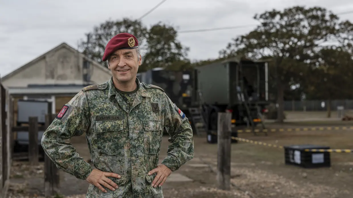 Portretfoto van commandant Vermeulen. 
