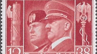 Postzegels met de beeltenissen van Adolf Hitler en Benito Mussolini.