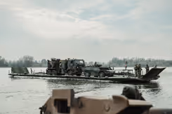 Brugsysteem in waterrijk gebied.