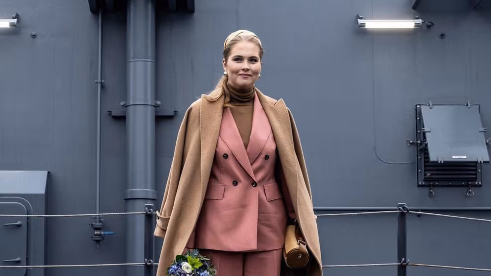 Archieffoto van prinses Amalia bij de doop van het Combat Support Ship Den Helder