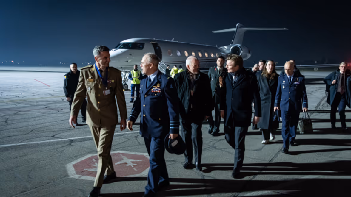 Militair en CDS bezoeken enkele troepen