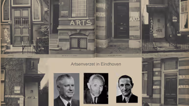 Zwart-wit foto van een muur met "arts" in grote letters en een bordje met spreekuren.