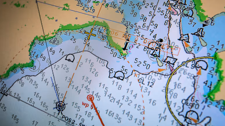 Afbeelding van een boek met de titel scheepsjournaal