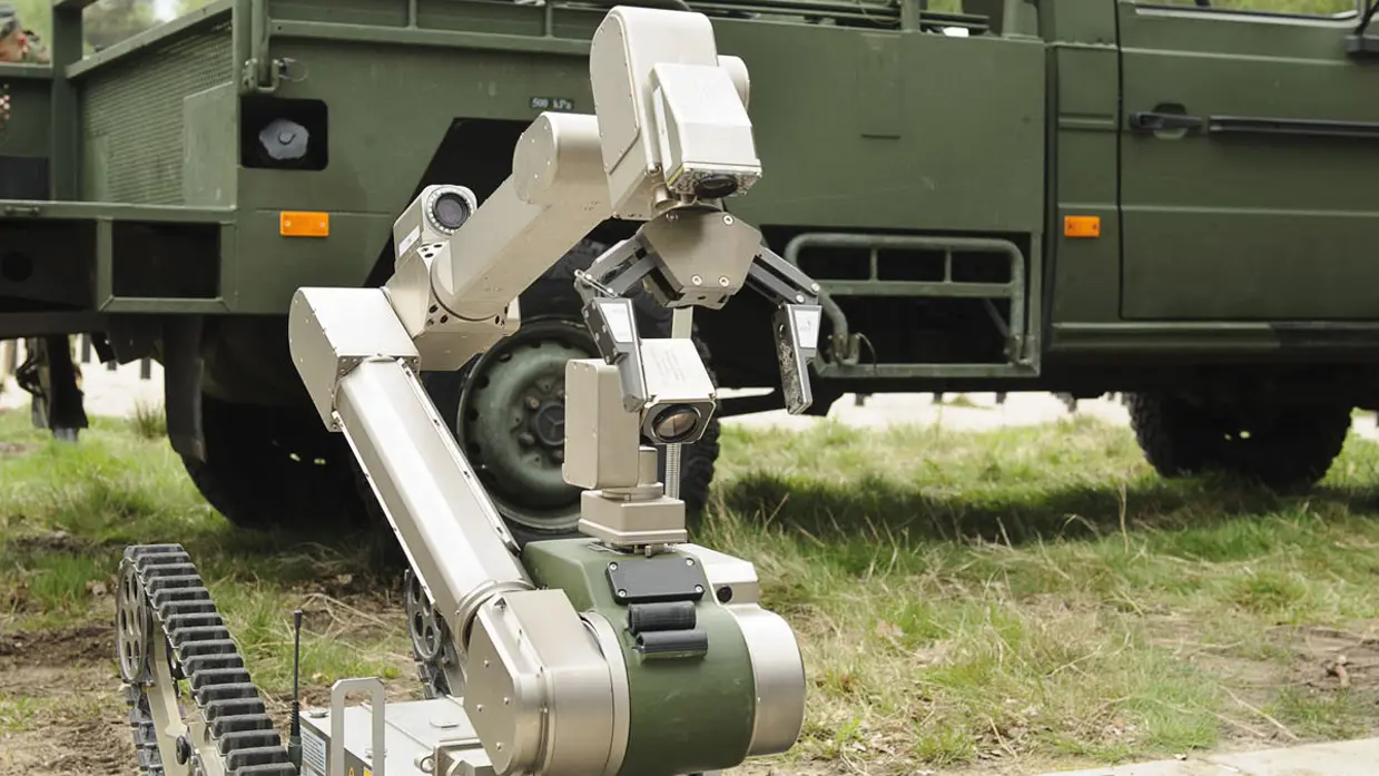 explosievenrobot.