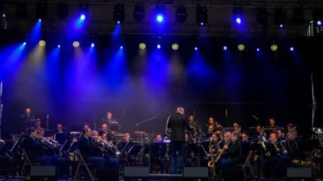 Optreden orkest Koninklijke Marechaussee.