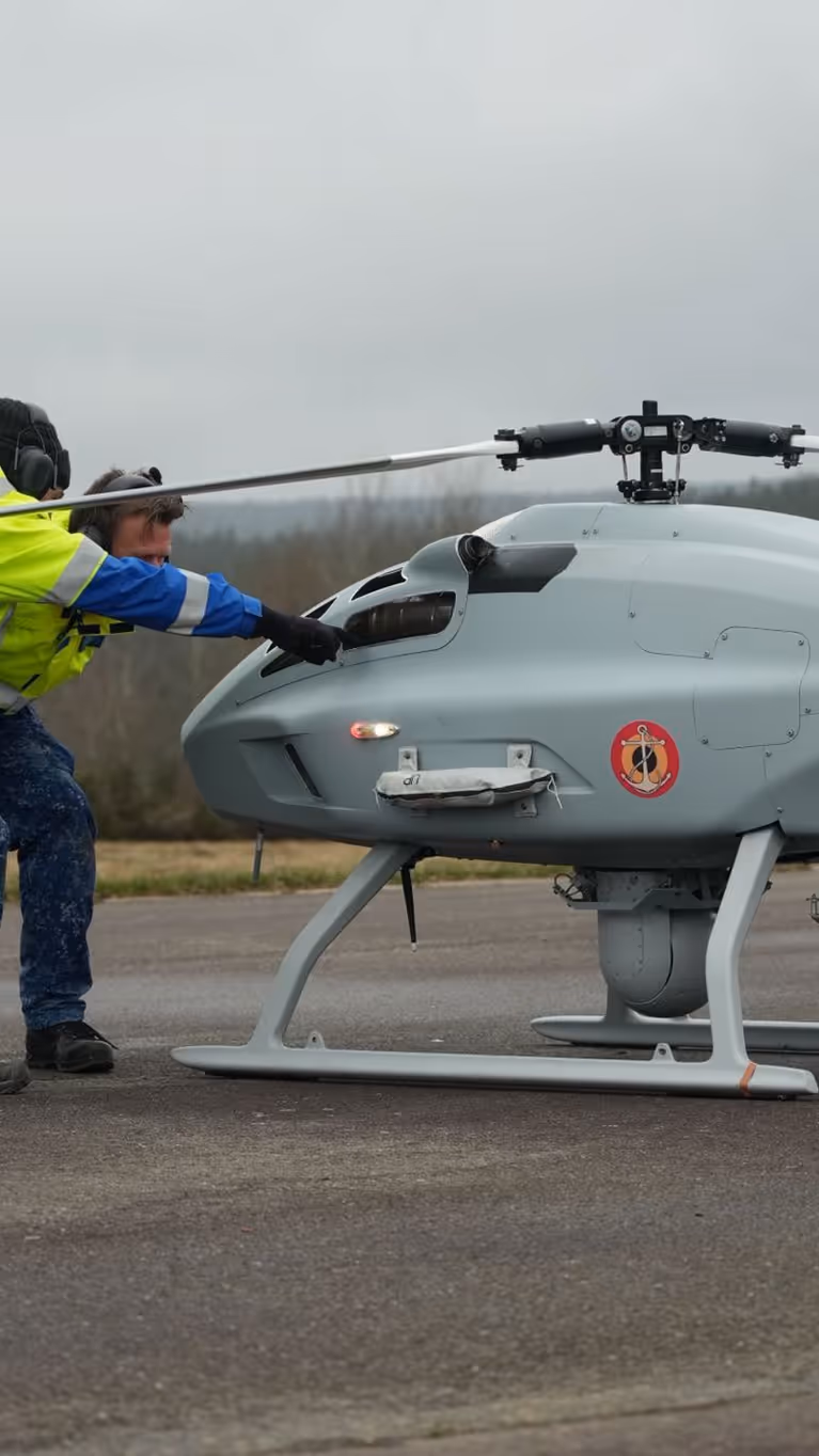 Monteurs checken de Skeldar