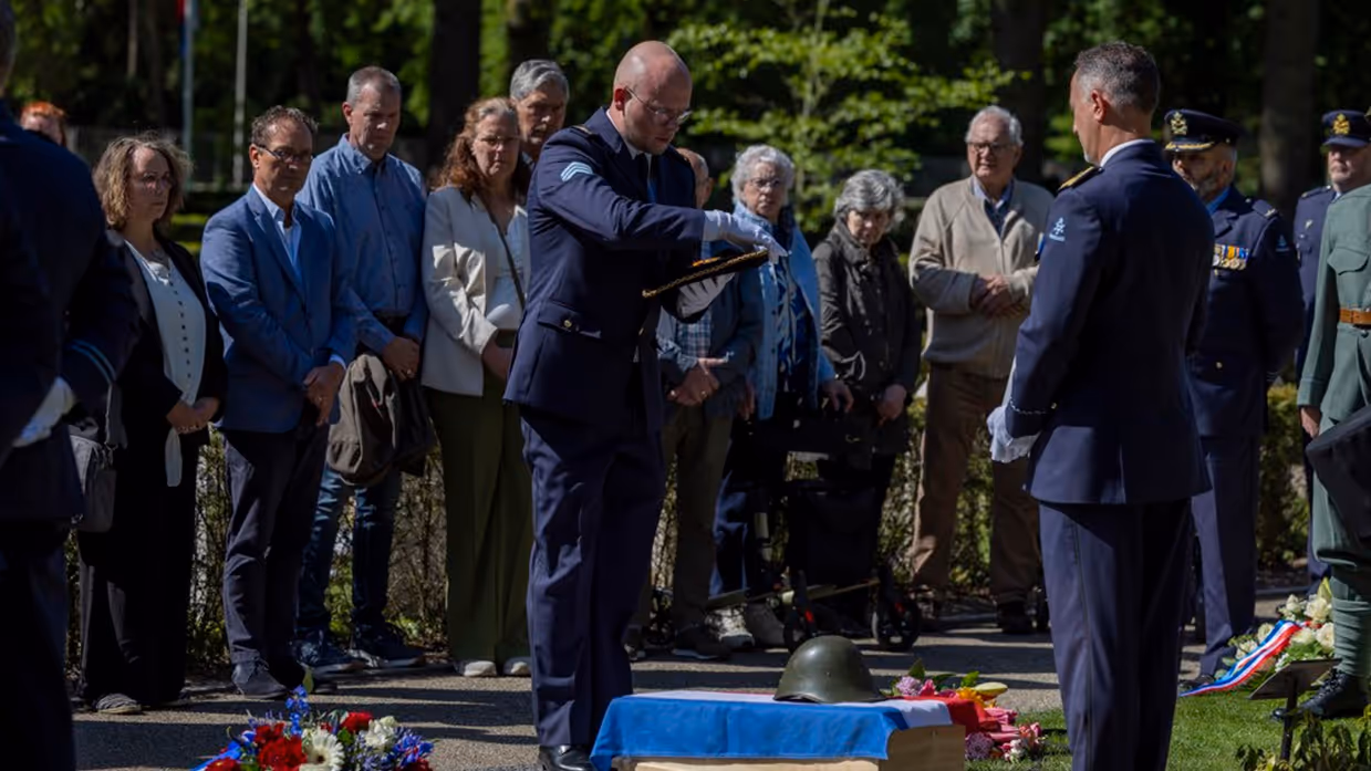 Militaire herbegrafenis.