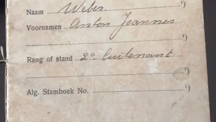 Veldzakboekje van A.J. Weber.