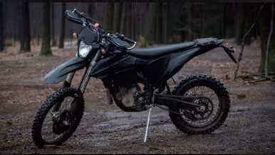 Portretfoto van de KTM, de motor die door 11 Luchtmobiel ingezet wordt.