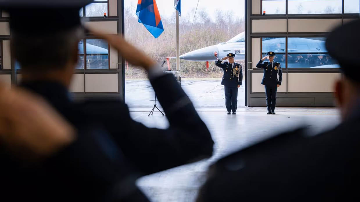Foto’s van de functieoverdracht Luchtmachtadjudanten op 11 februari bij het Air Support Command op Vliegbasis Woensdrecht. 