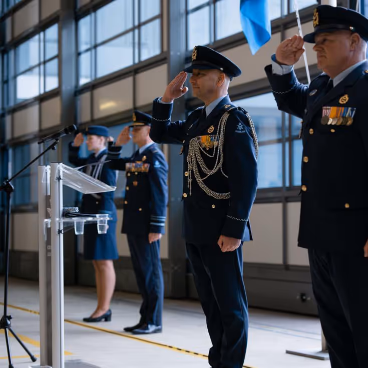 Foto’s van de functieoverdracht Luchtmachtadjudanten op 11 februari bij het Air Support Command op Vliegbasis Woensdrecht. 