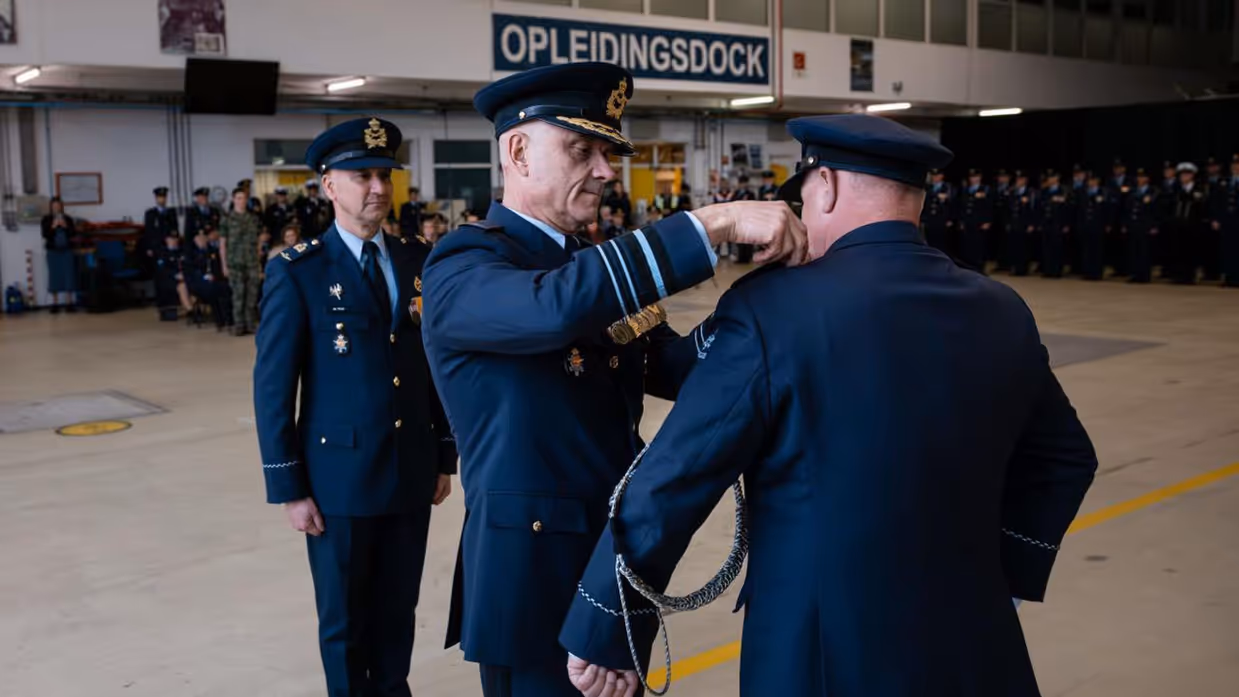 Foto’s van de functieoverdracht Luchtmachtadjudanten op 11 februari bij het Air Support Command op Vliegbasis Woensdrecht. 