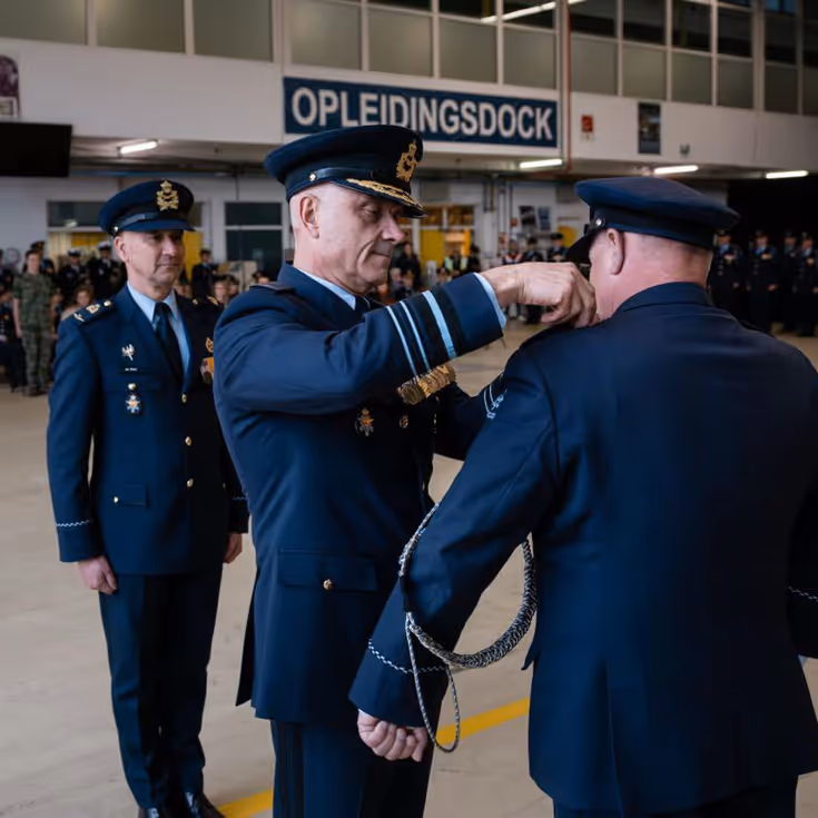 Foto’s van de functieoverdracht Luchtmachtadjudanten op 11 februari bij het Air Support Command op Vliegbasis Woensdrecht. 
