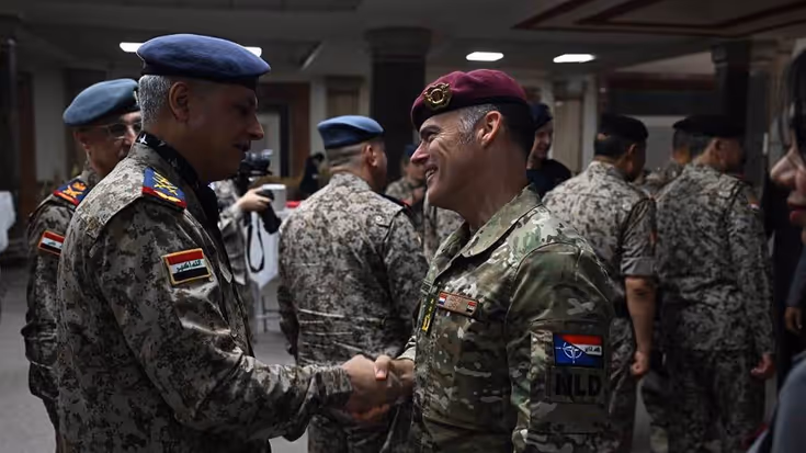 Luitenant Generaal Cas Schreurs Rechts.2X3