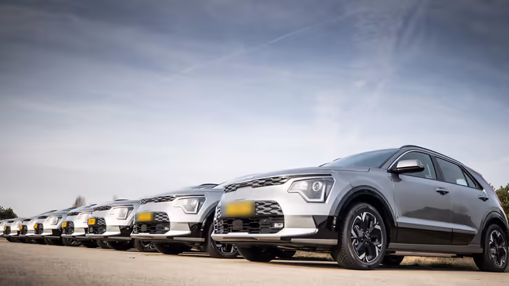 De lege parkeerplek van de staatssecretaris.