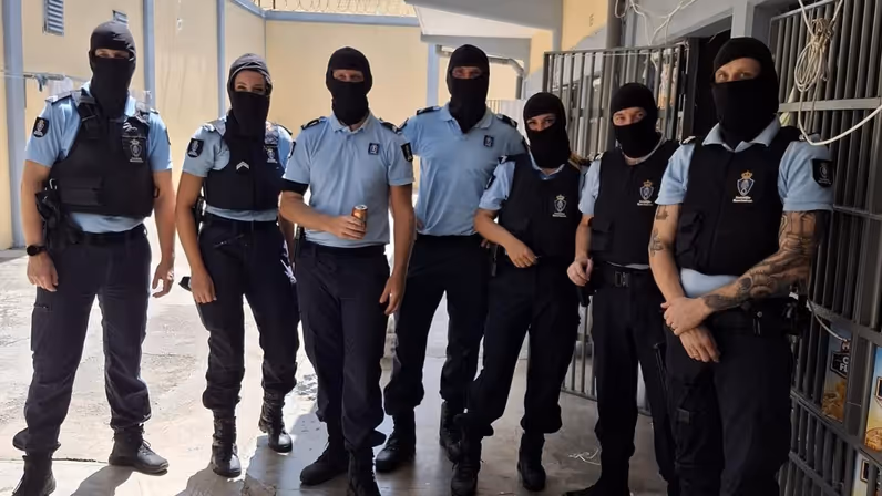 Marechaussees van de Divisie Georganiseerde Criminaliteit op Curaçao 