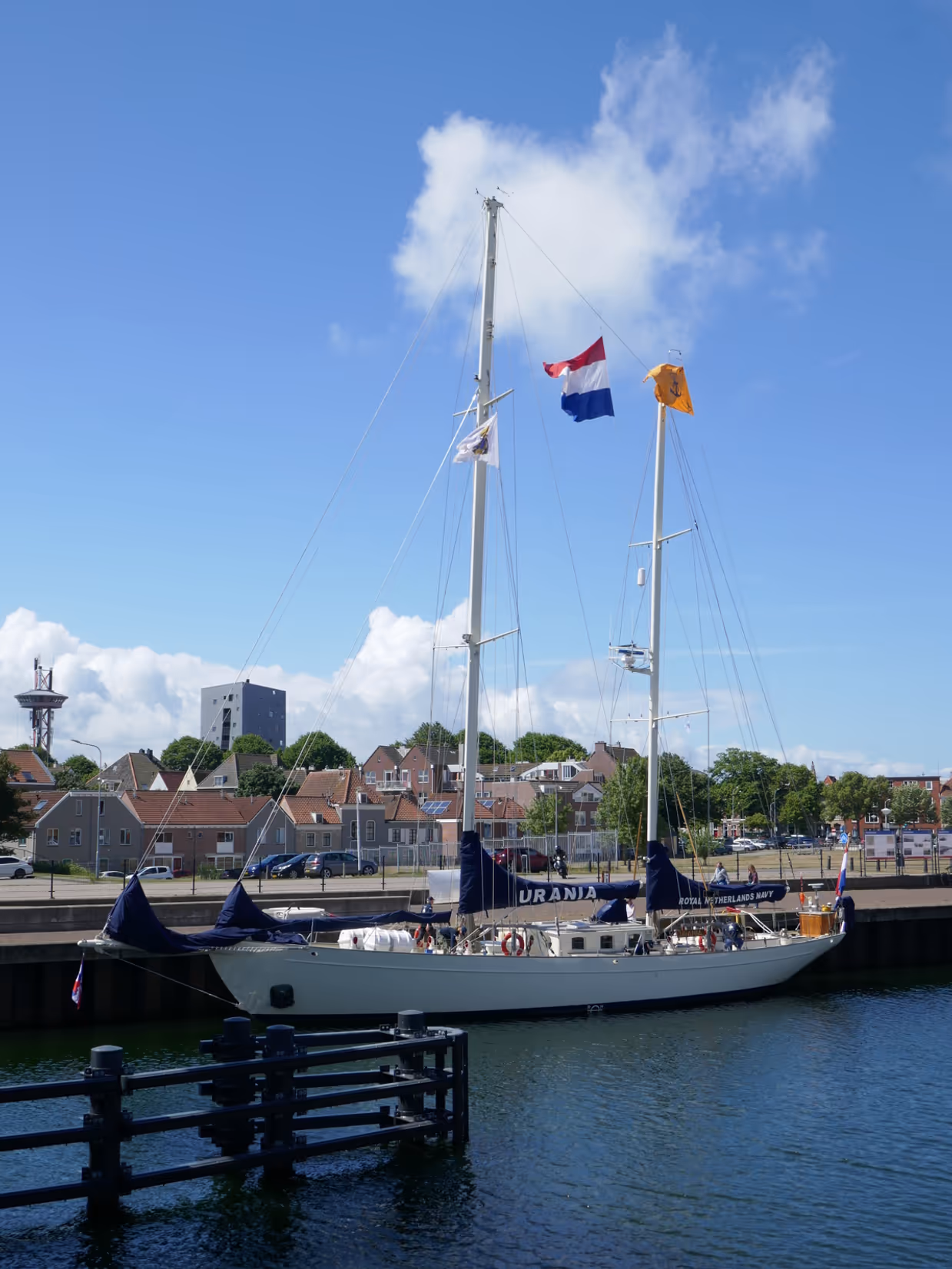 De Urania op het water