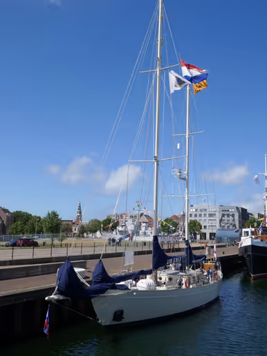 De Urania op het water