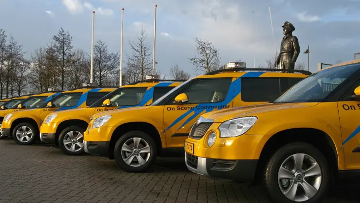 Zijaanzicht Skoda Yeti.